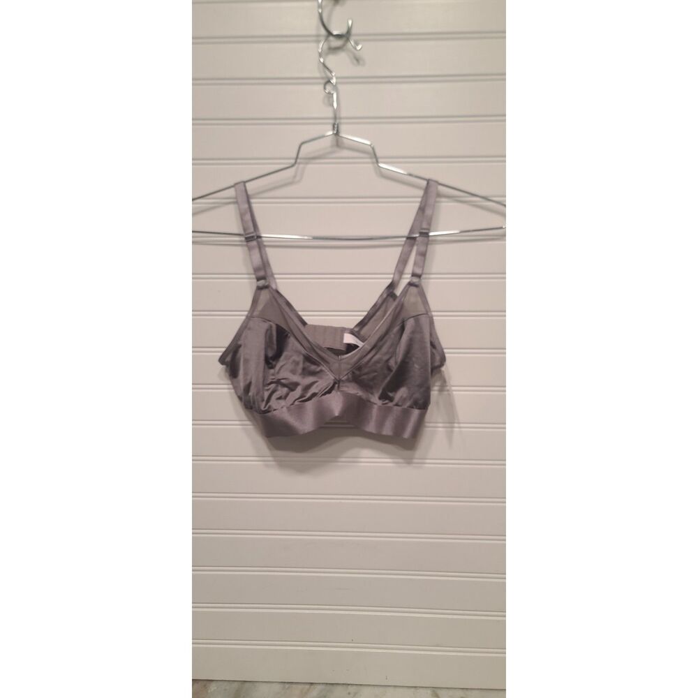 Auden Gray Unlined Bralette Simple Pullover Style Size M NWT